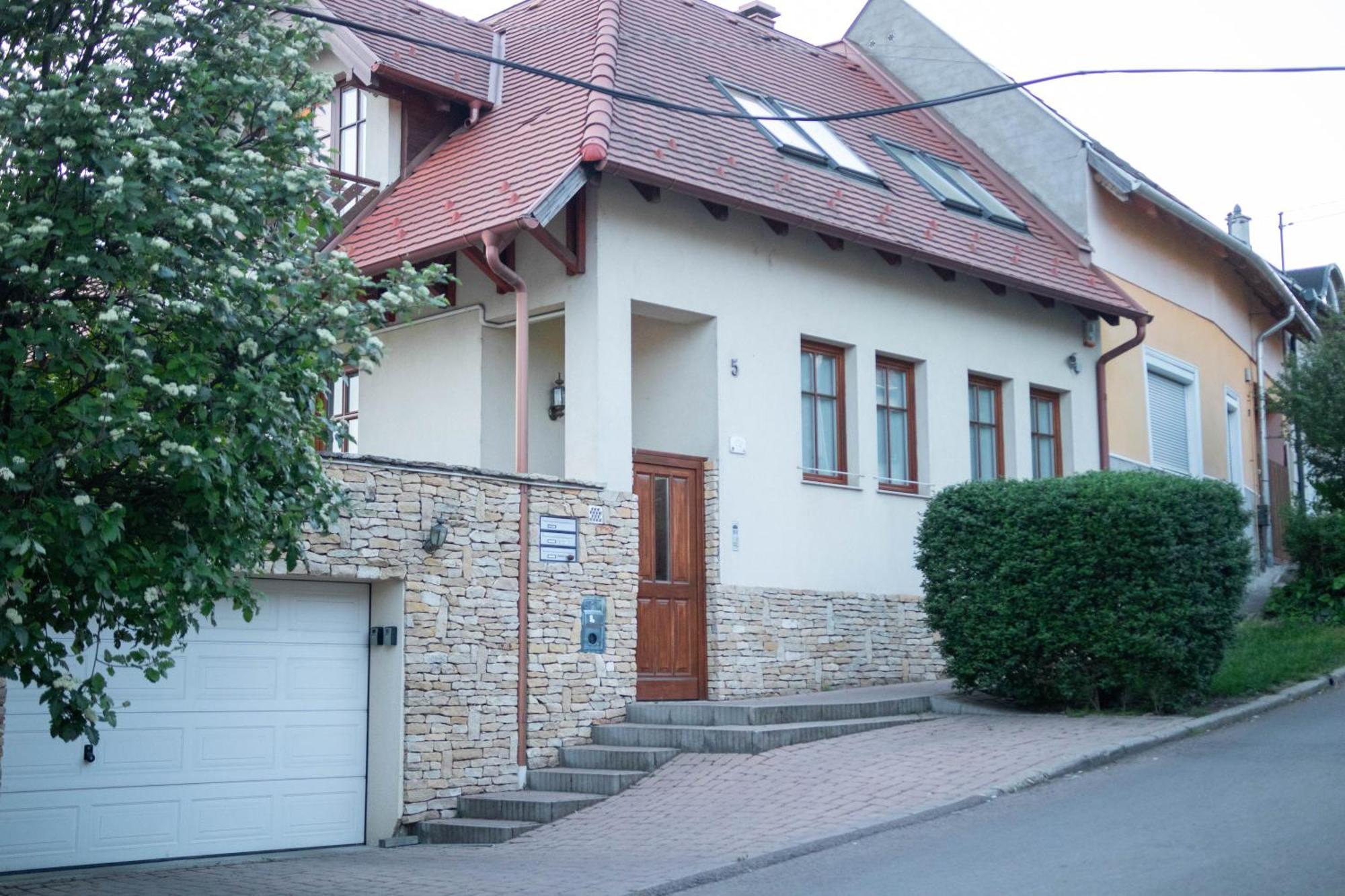 Gardonyi Apartman Apartment Eger Exterior photo